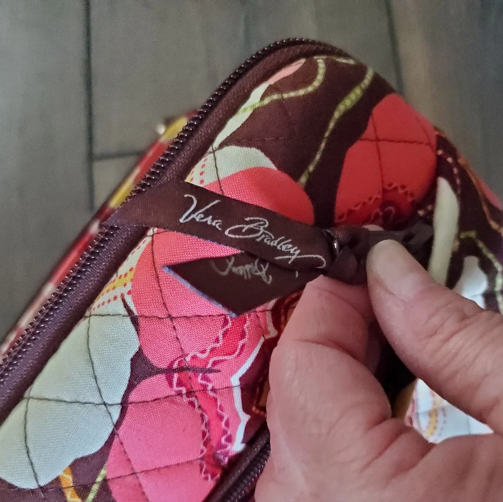 Vera Bradley Buttercup Tablet Case - Picture 4 of 7